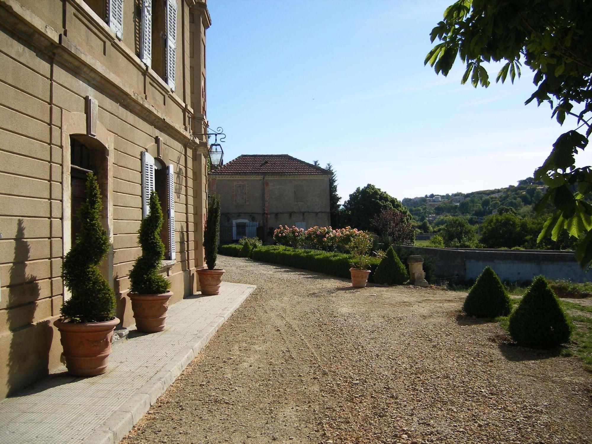 Chateau Du Grand Jardin Valensole Dış mekan fotoğraf